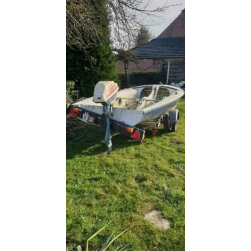 Zeilboot,motorboot+bb motor+trailer