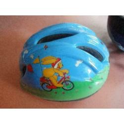 reste 3 casques pour vélo enfant