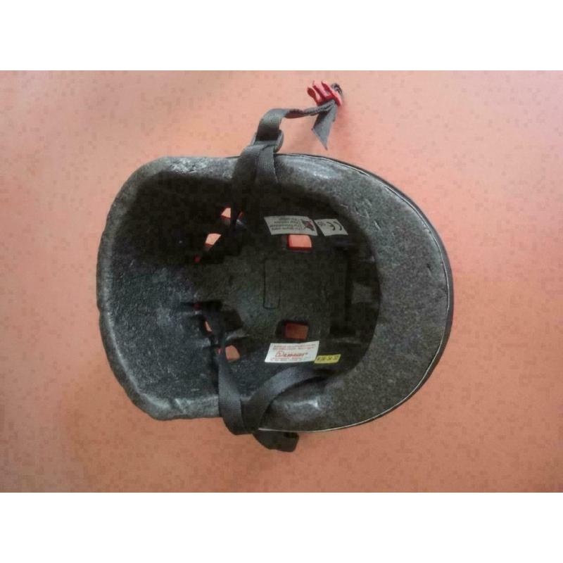 reste 3 casques pour vélo enfant