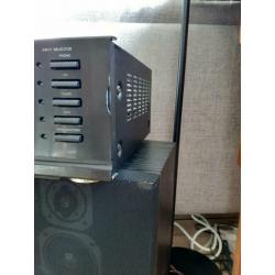 Mooie set Akai am-17 versterker + Kenwood boxen