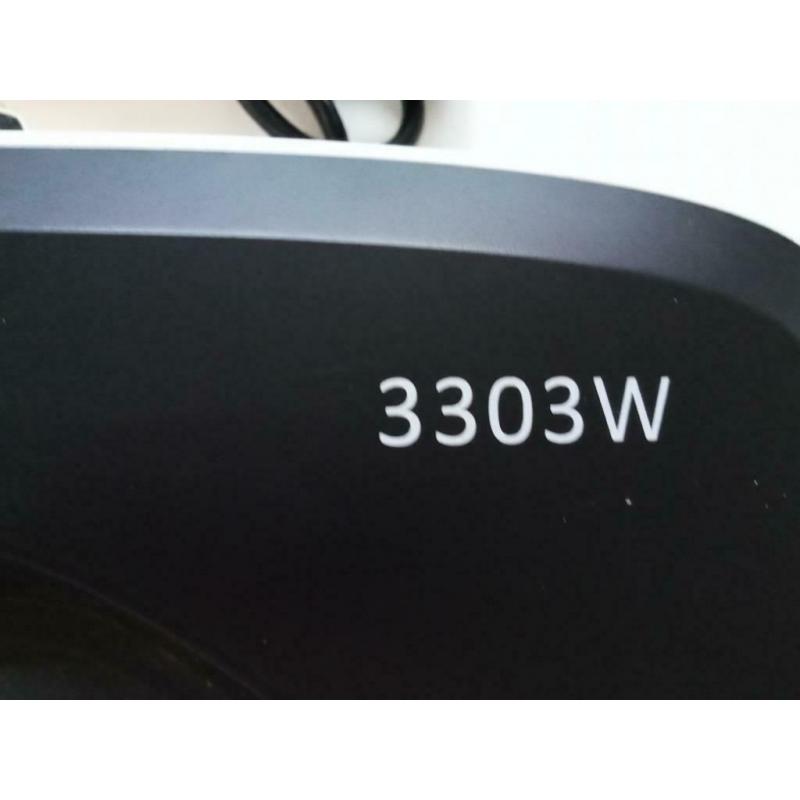 PROJECTEUR I3 3303 WI (interactif) 3500 ANSILUMEN / HD