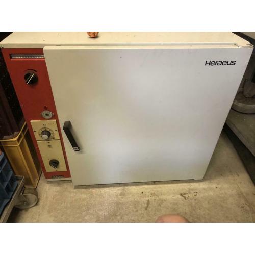 Étuve professionnelle - incubateur