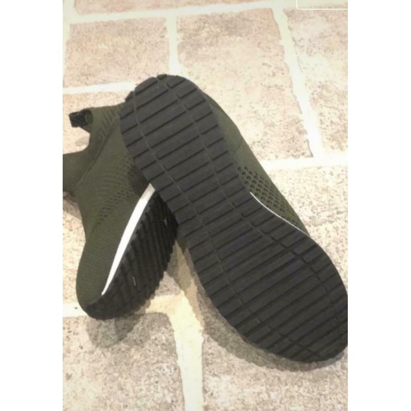 Sneakers Ken M:39