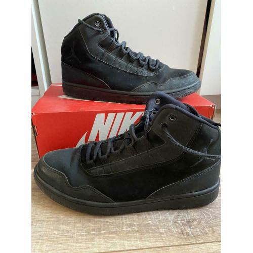 Nike Jordan maat 44,5 perfect staat niet veel gedragen