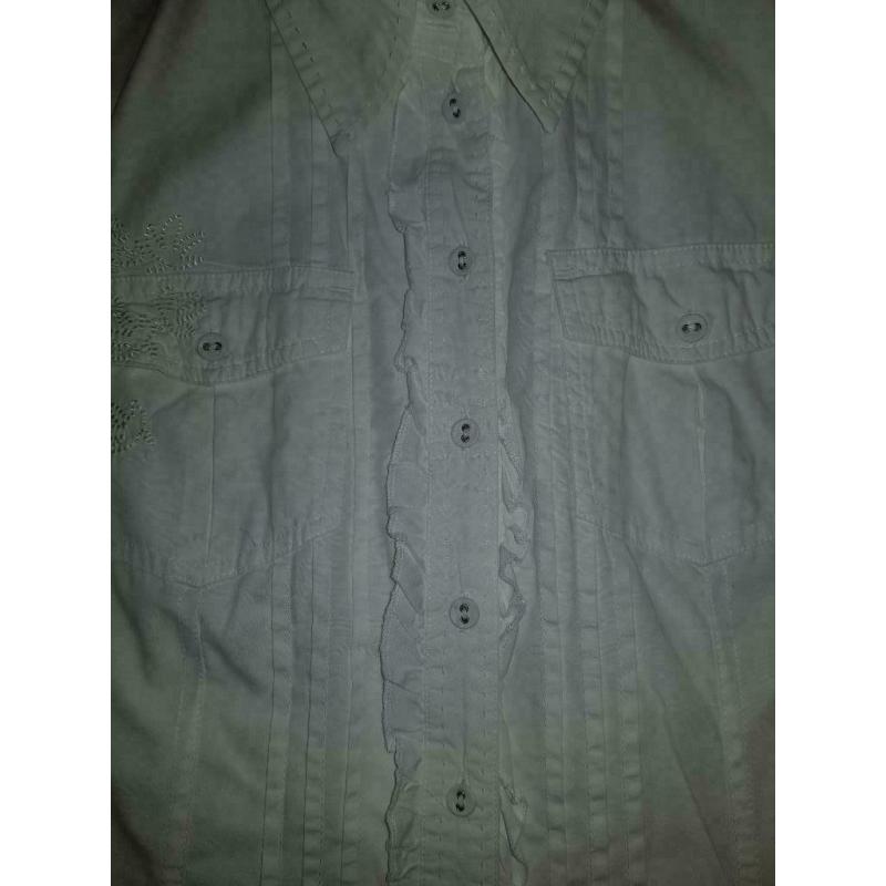 Blouse blanche avec surpiqûres - taille 40