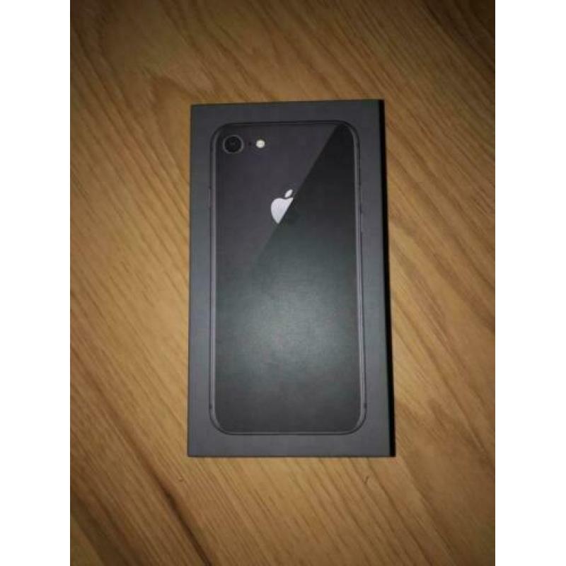 iPhone 8