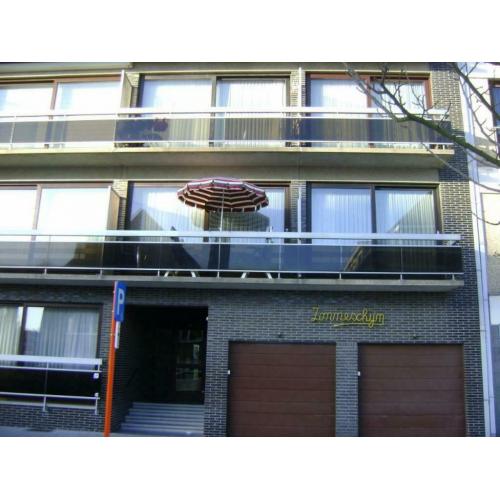 midweek 8-12 februari Nieuwpoort grote studio zonnekant 105€