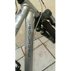 Fiets van het merk rockrider alles in orde leeftijd tot 12ja