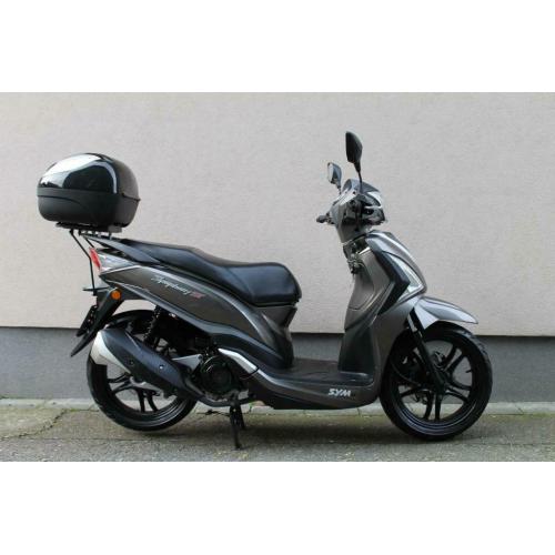Sym Symphony ST 125cc - 6500km incl. 1jaar garantie + gratis
