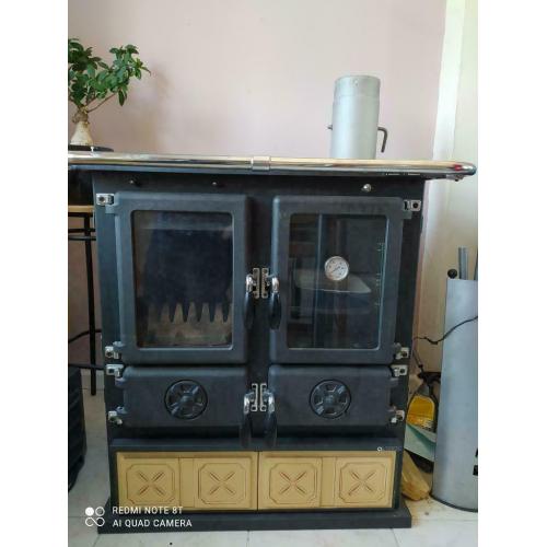 Cuisinière à bois