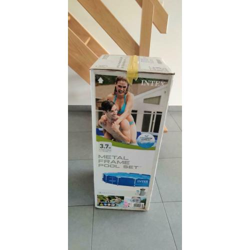 Intex metal frame zwembad