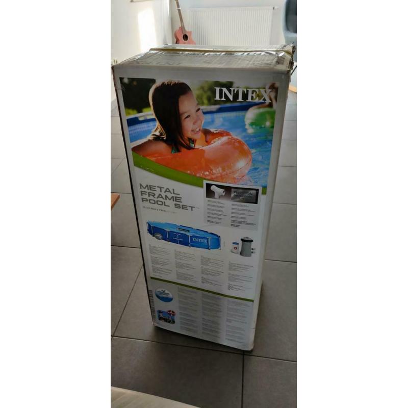 Intex metal frame zwembad