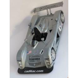 Cadillac Northstar LMP van Hot Wheels op schaal 1/18